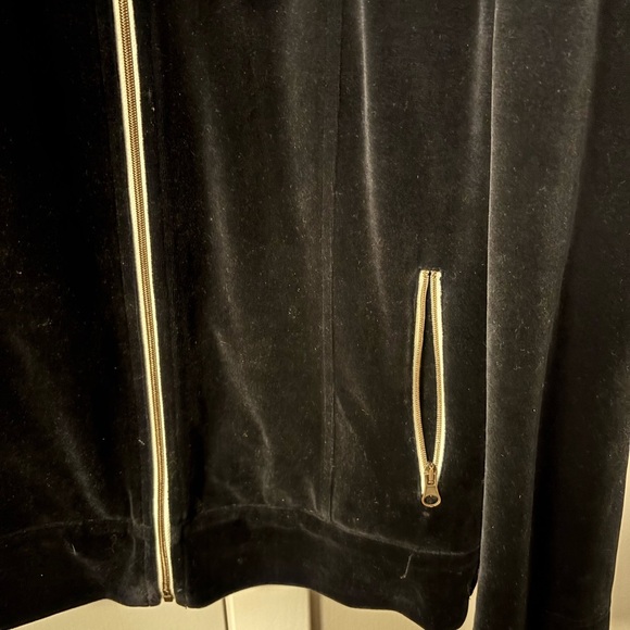 St. John Sport Black Jacket with Gold Details Vintage Size Small - Picture 5 of 12